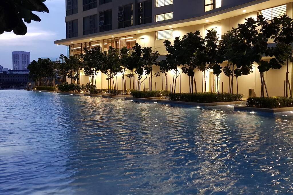 The Robertson By Tenang Homes Kuala Lumpur Exterior photo